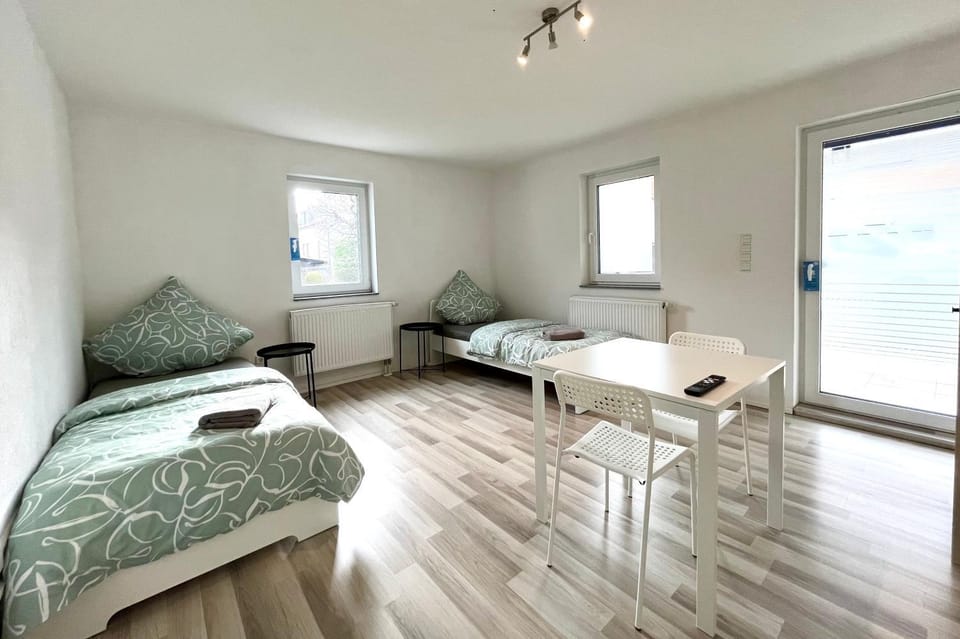 Bed, Photo of the whole room, Seating area, Bedroom