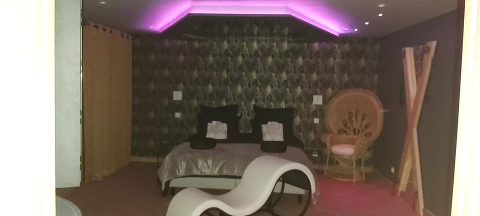 Domaine du Saugé Bed and Breakfast in Centre-Val de Loire