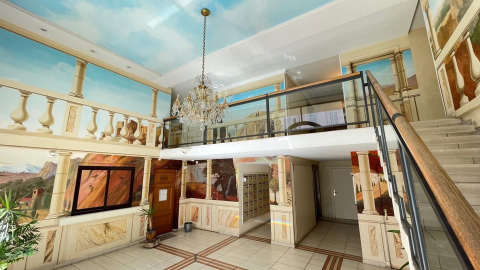 Property building, Lobby or reception