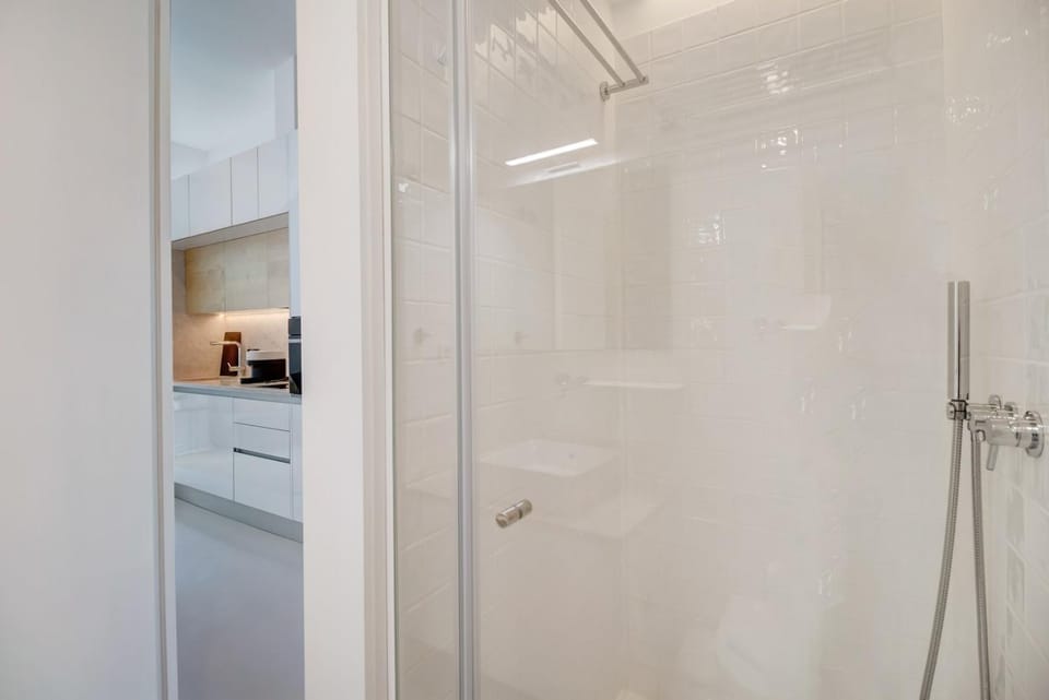 1BR Cocoon in the heart of santos - AC | By Airnest Apartment in Lisbon