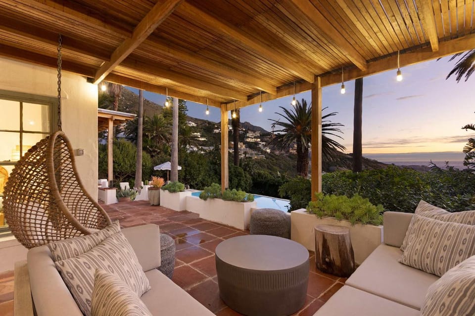 Patio, View (from property/room), Balcony/Terrace, Balcony/Terrace, Seating area, Pool view