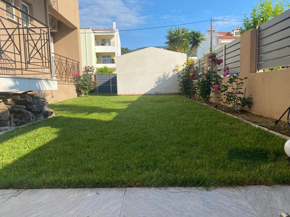 Garden, Garden view