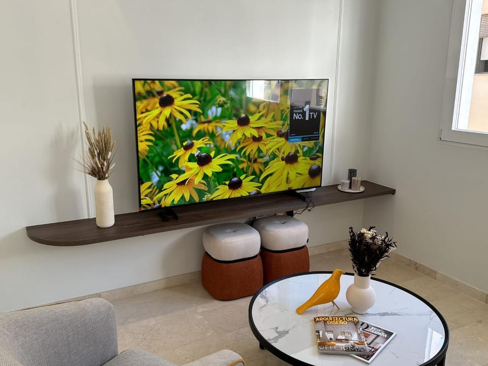 TV and multimedia, Evening entertainment