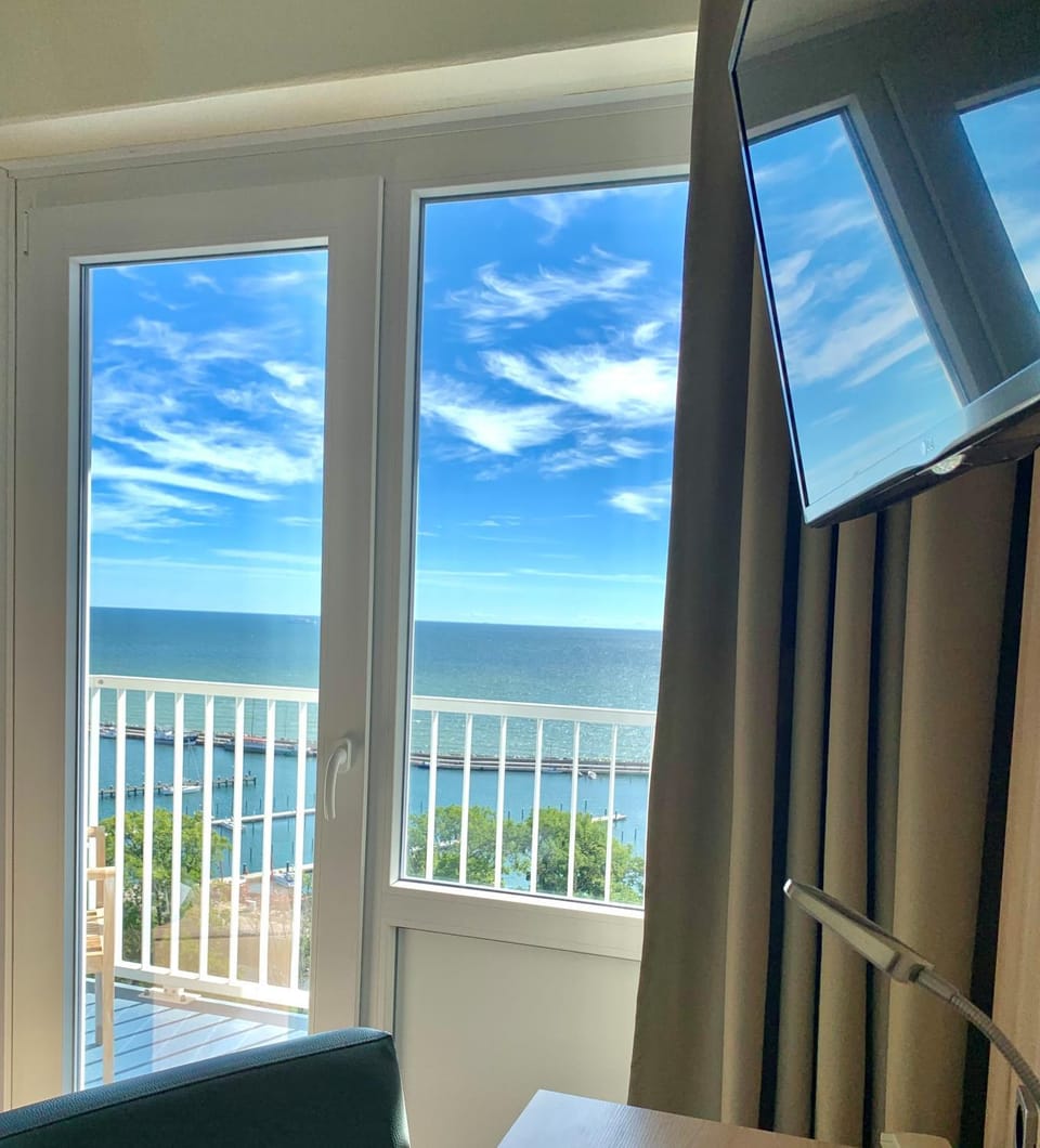 Day, Natural landscape, View (from property/room), Balcony/Terrace, Seating area, Sea view