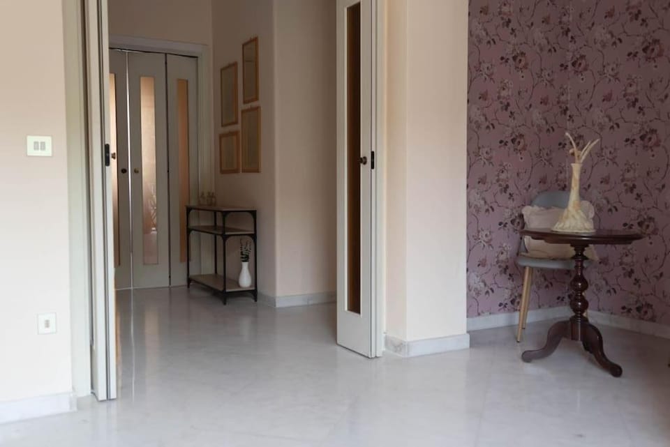Tiziano apartment-a spacious home for you in Rome Apartment in Rome