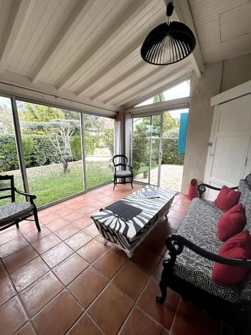 Patio, Garden view