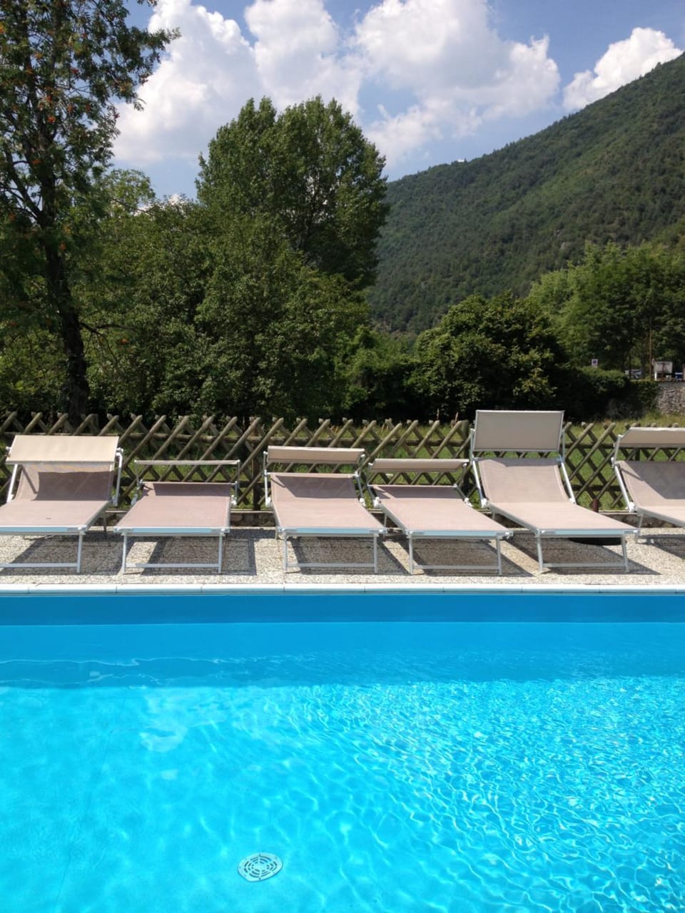 Swimming pool, Swimming pool