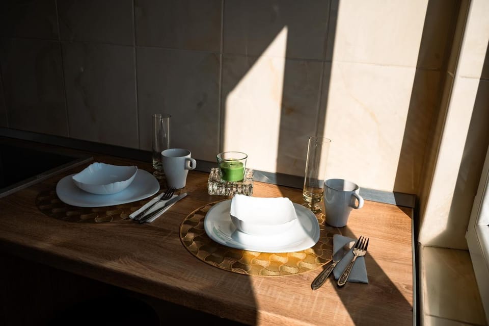 Food and drinks, Dining area