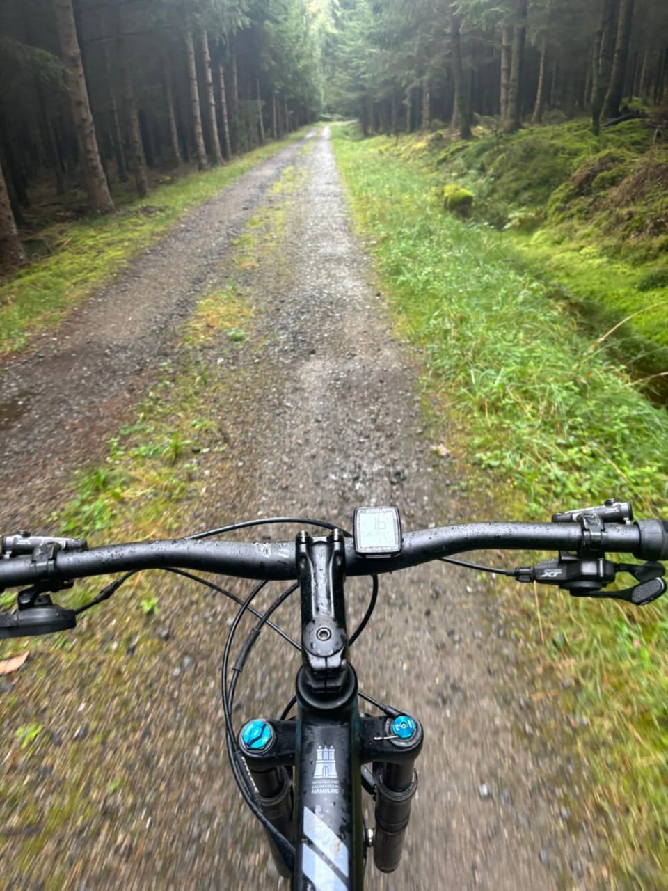 Neighbourhood, Natural landscape, Cycling