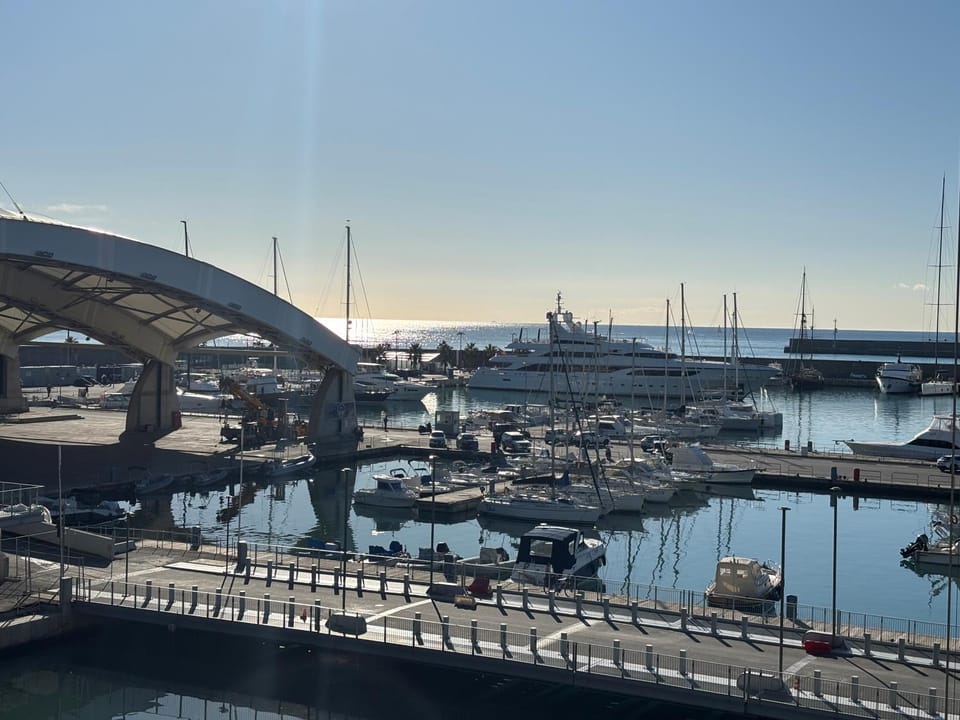 Luxury Waterfront Apartment Apartment in Genoa