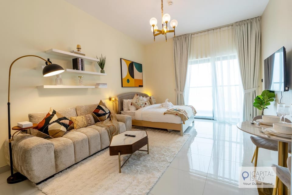 Bed, Living room