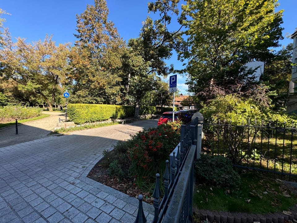 Neighbourhood, Natural landscape, View (from property/room), View (from property/room), Street view