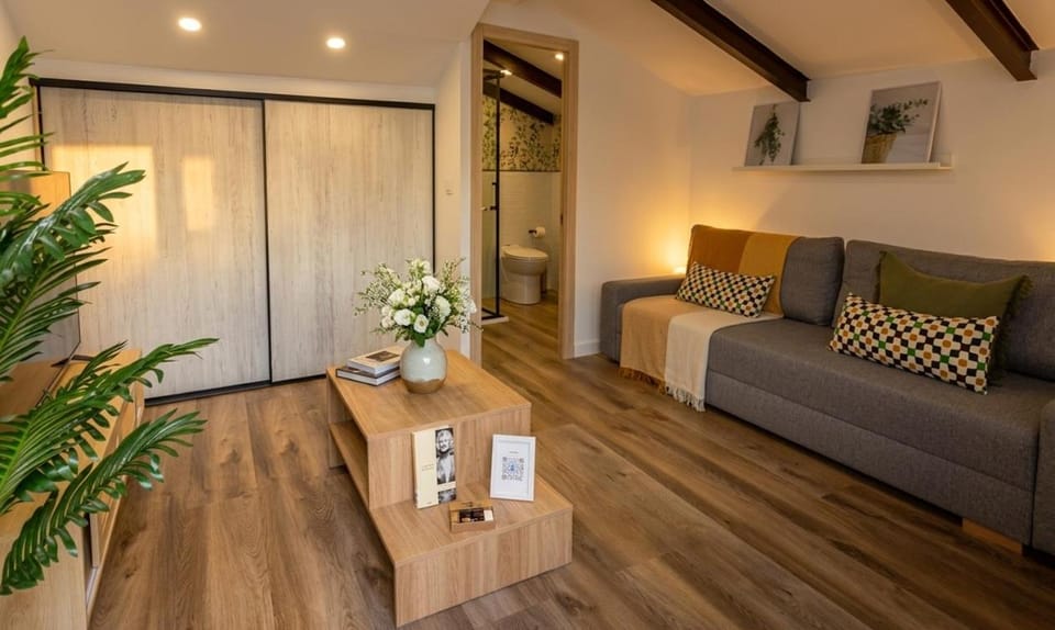 Living room, Bedroom