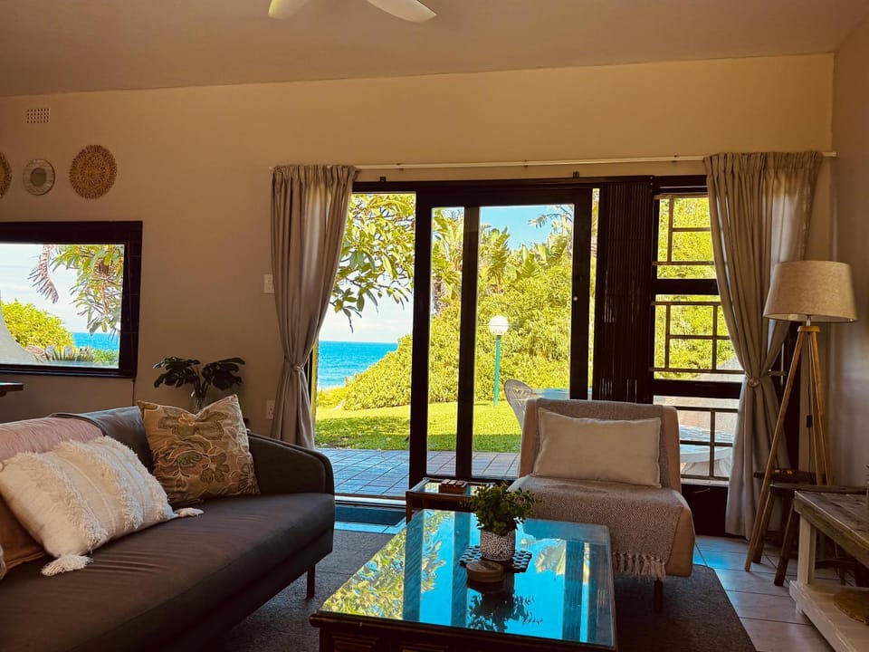 Rockshore at Seaverge Chalet in KwaZulu-Natal