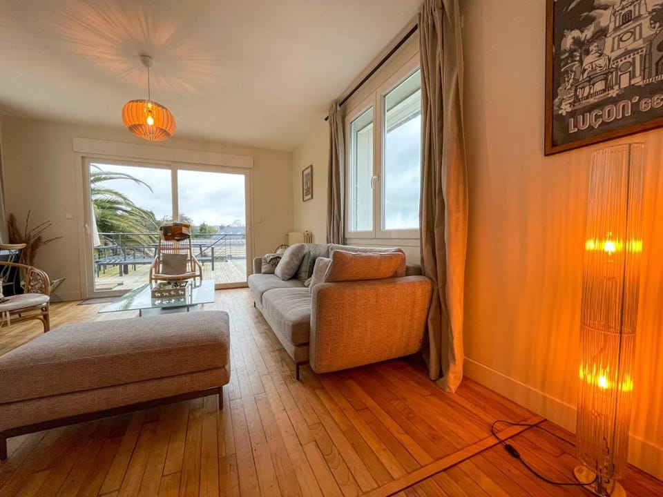 Maison de Cruckin Bed and Breakfast in Paimpol