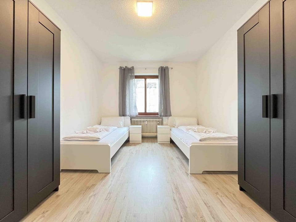 SAD113 - Geräumige Monteurwohnung Apartment in Bavaria