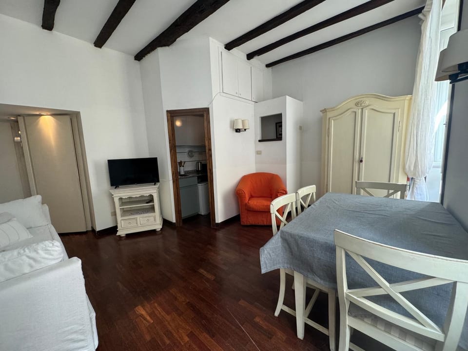 Suite Colonna in Balestrari Apartment in Rome