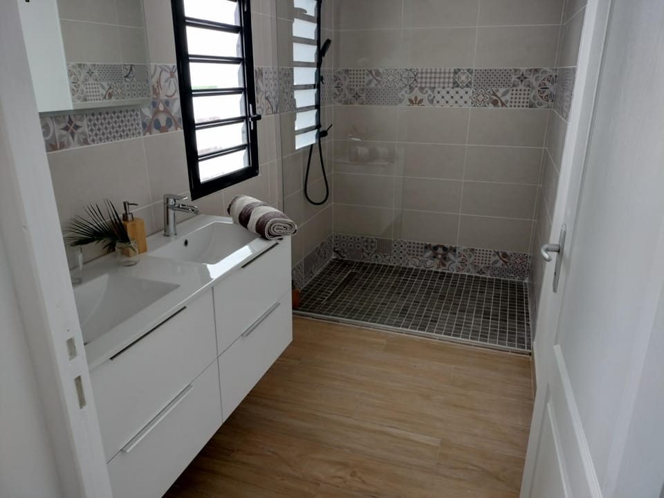 Kaz PEI Apartment in Saint-Leu