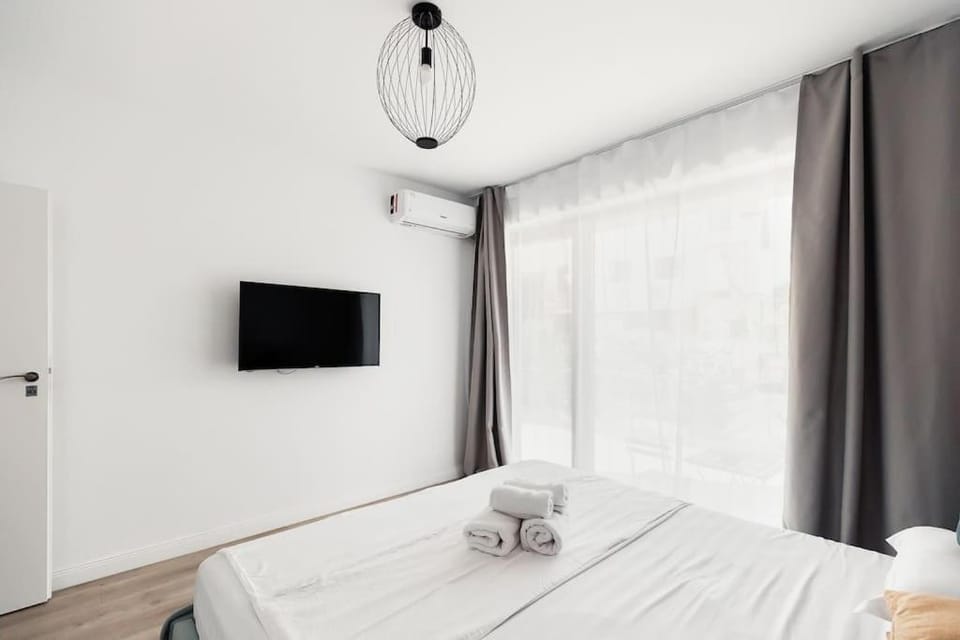 Bed, TV and multimedia