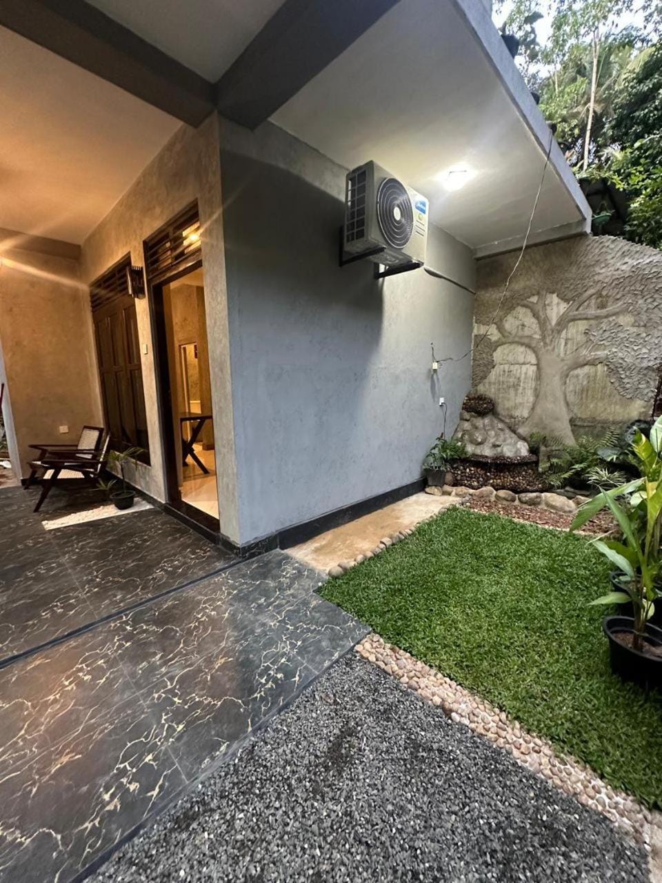 Property building, Garden, Garden, air conditioner