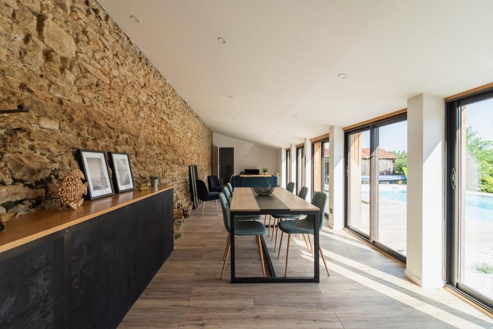 Le Verger : gîte familial avec piscine Bed and Breakfast in Nouvelle-Aquitaine