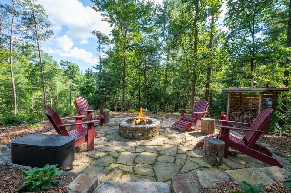 Three Loves Cabin Cabin in Georgia