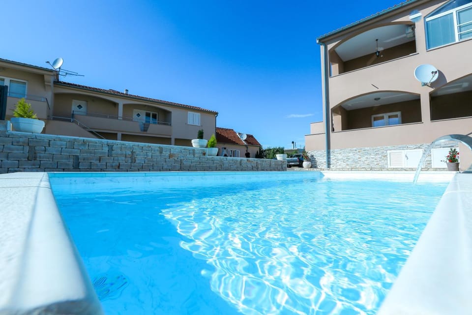 Property building, Swimming pool