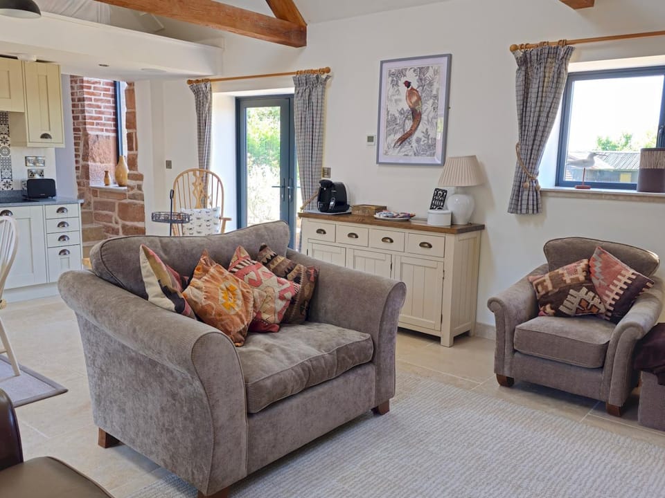 Kitchen or kitchenette, Living room, Other, Seating area, Dining area, stove