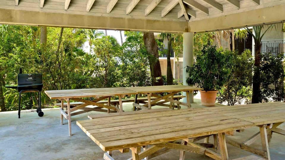 Suite Sanctuary by Last Key Realty Apartment in Key West