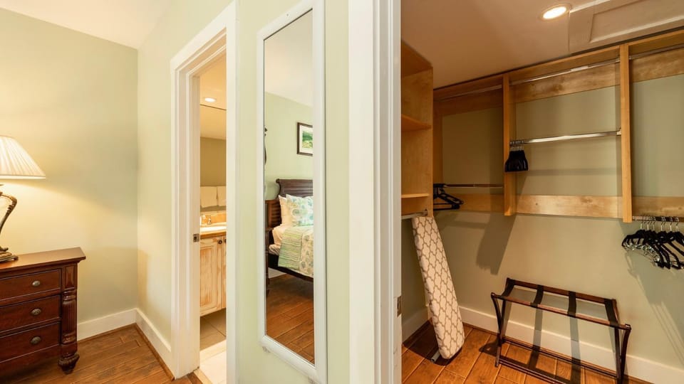 Coastline Comfort by Last Key Realty Apartment in Stock Island