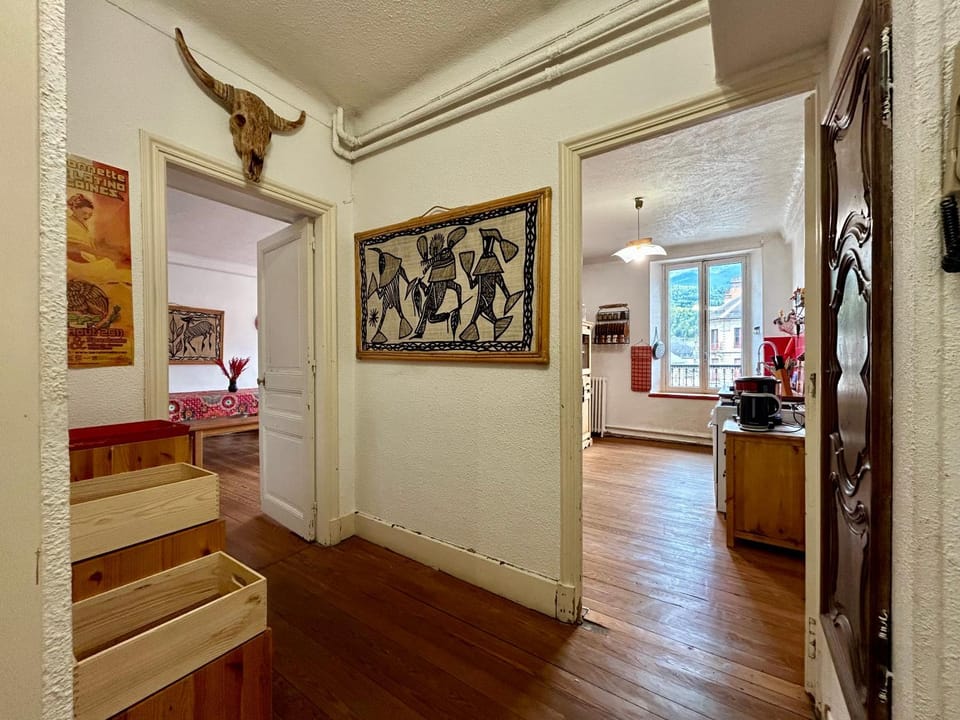 Living room, kitchen