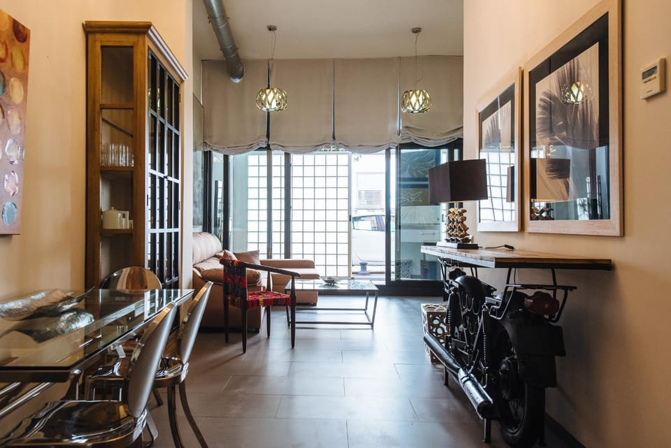 Seating area