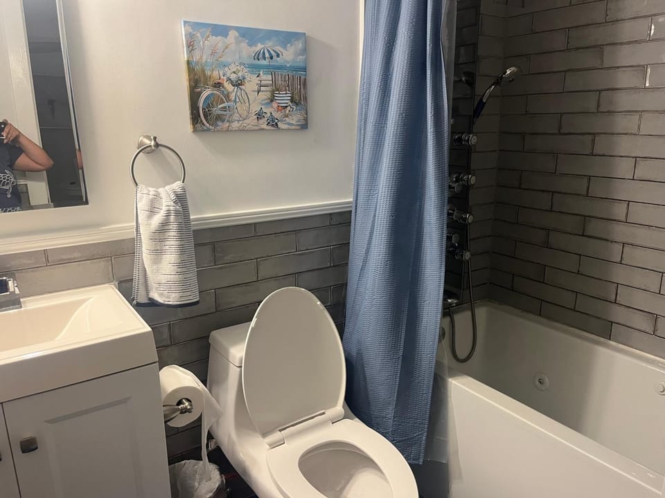Spacious condo close to the Ocean - the Arbor Apartment in Myrtle Beach