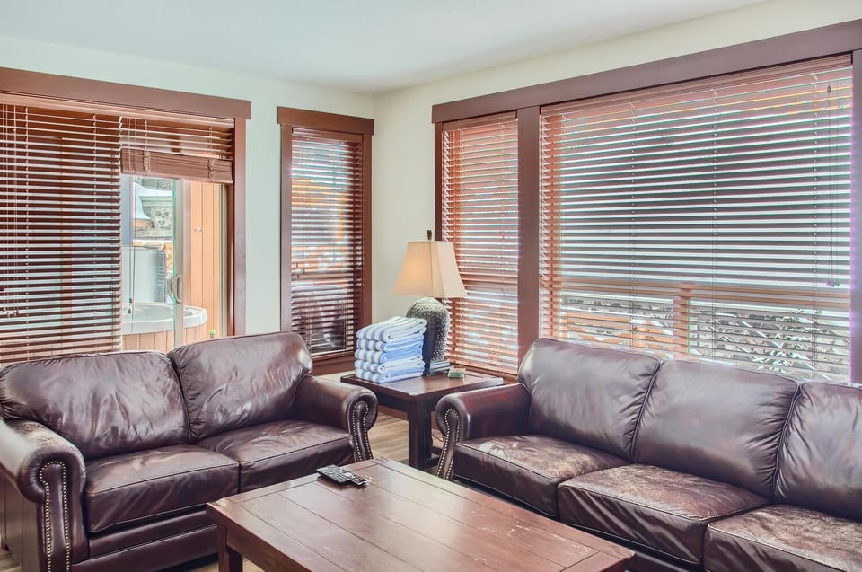 Stonegate Resort Unit C202 Apartment in British Columbia