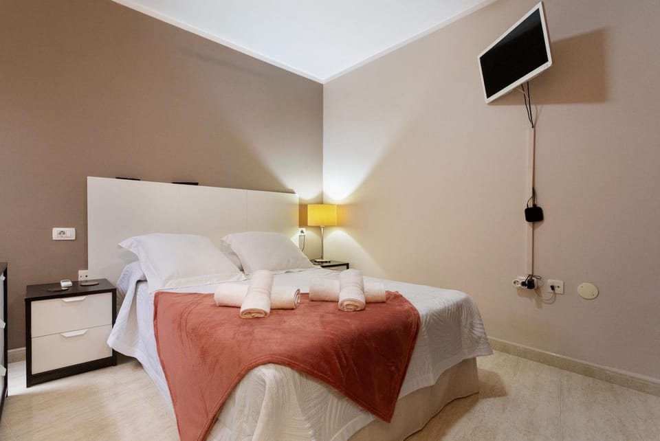 Living room, Bedroom