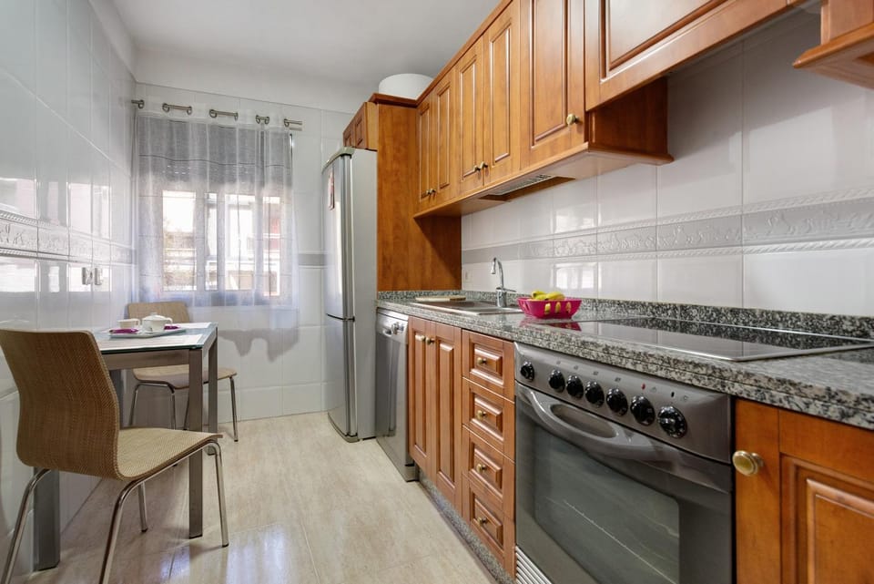 Kitchen or kitchenette, Living room