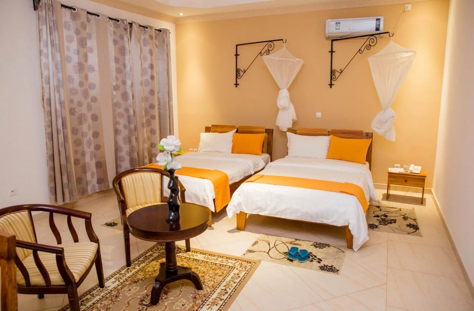 Mountain's View Hotel Bed and Breakfast in Africa