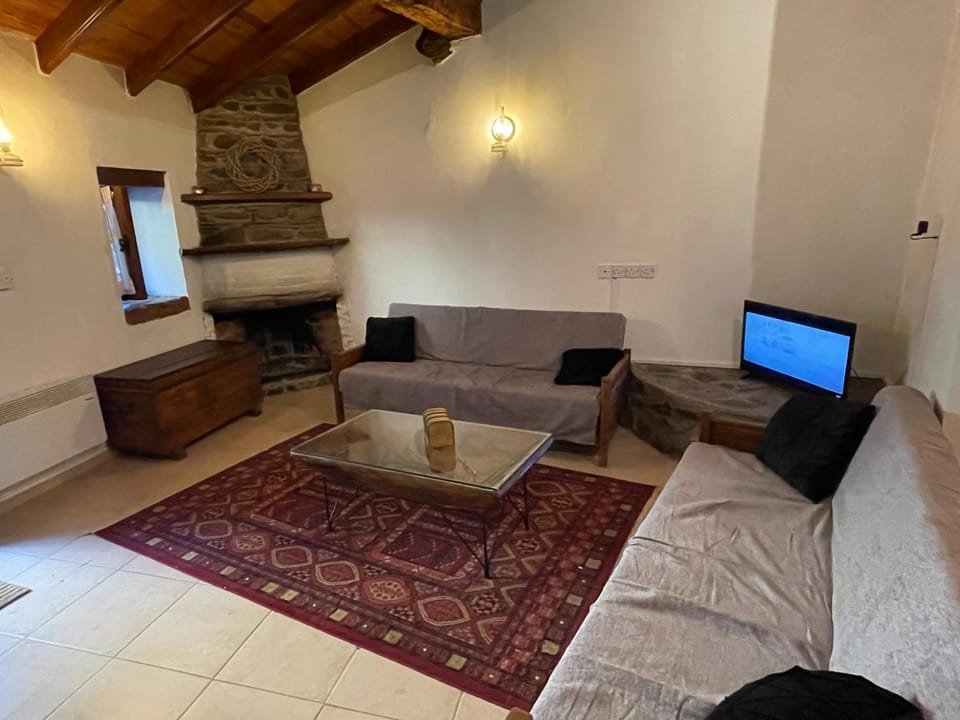 House No9 - Studio Apartment in Nicosia District