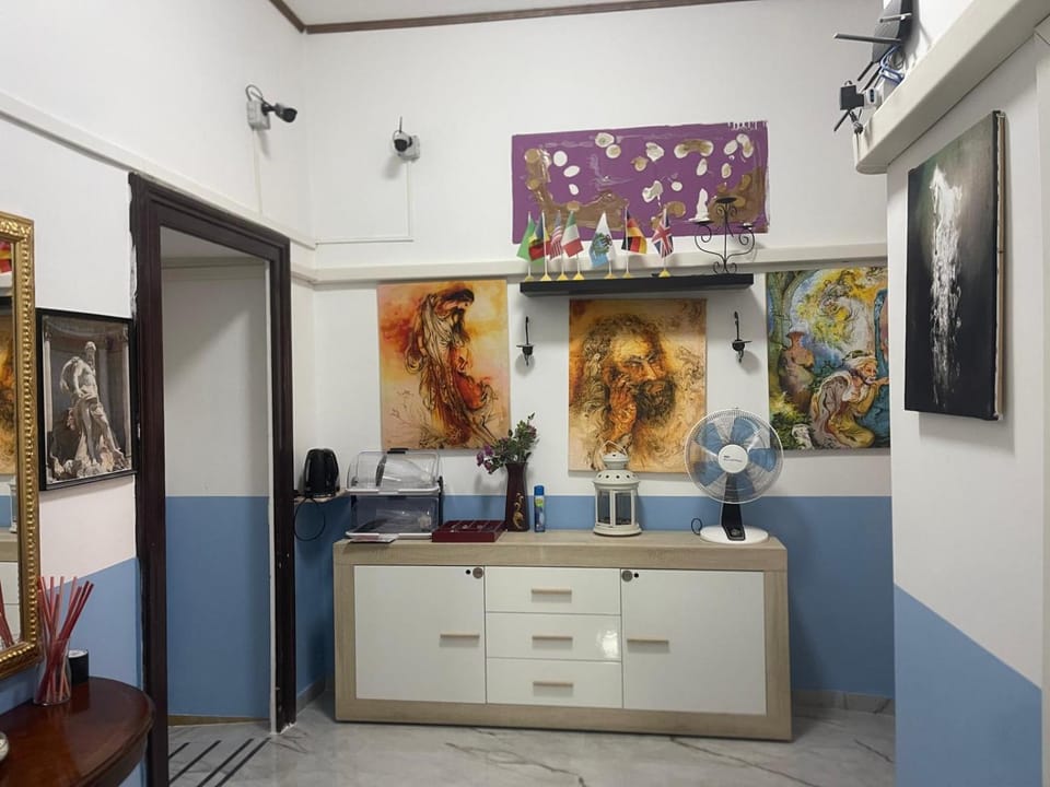 Parenti B&B Bed and Breakfast in Rome