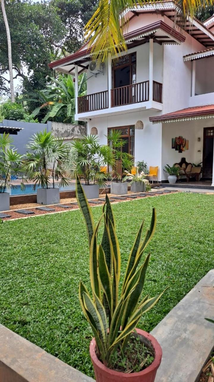 Villa 365 thalpe House in Southern Province