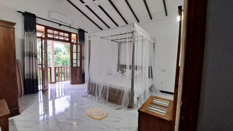 Villa 365 thalpe House in Southern Province