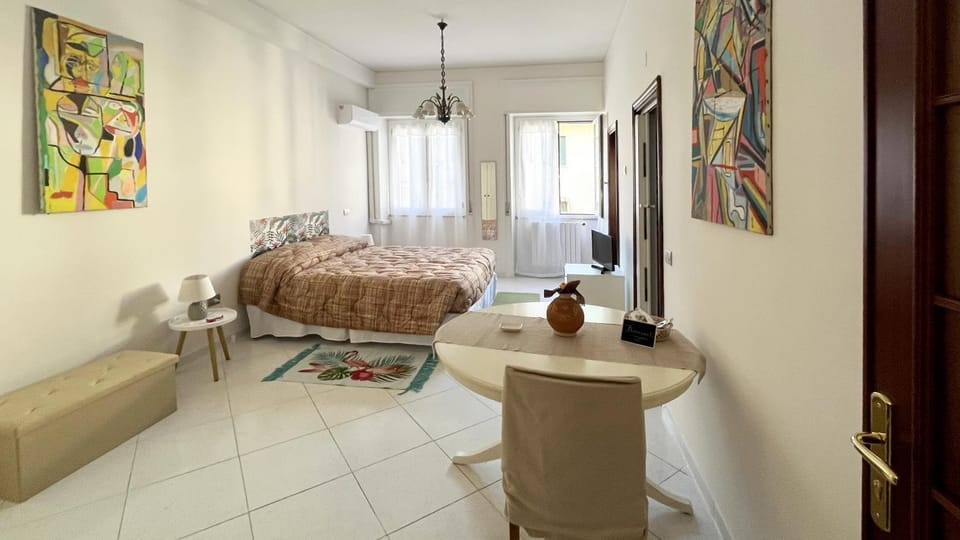Biagina Rooms, Vomero Napoli Bed and Breakfast in Naples