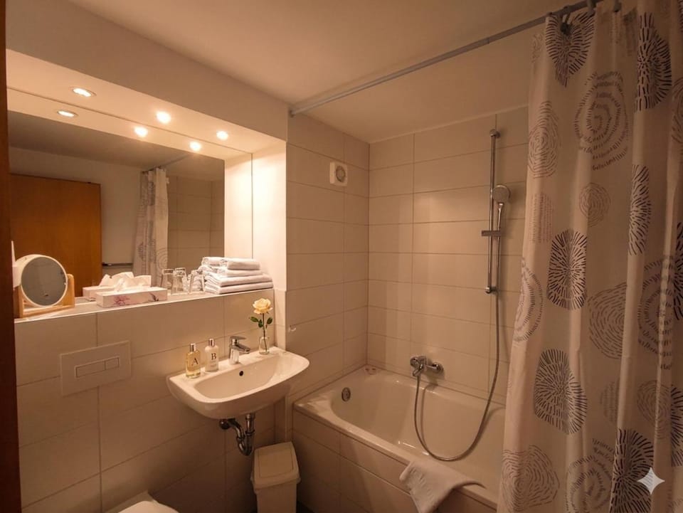 Hotel und Appartements Jägerhof Rügen Hotel in Binz