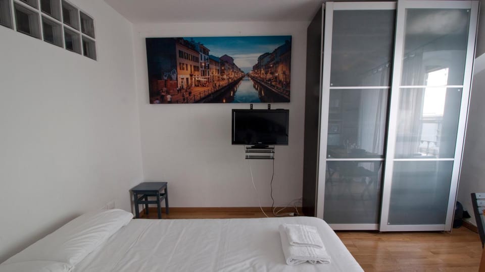 TV and multimedia, Bedroom