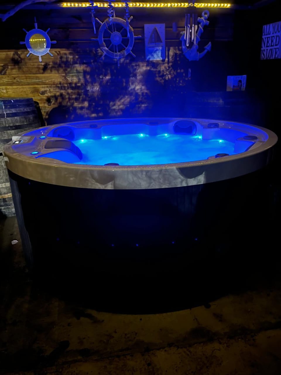 Hot Tub