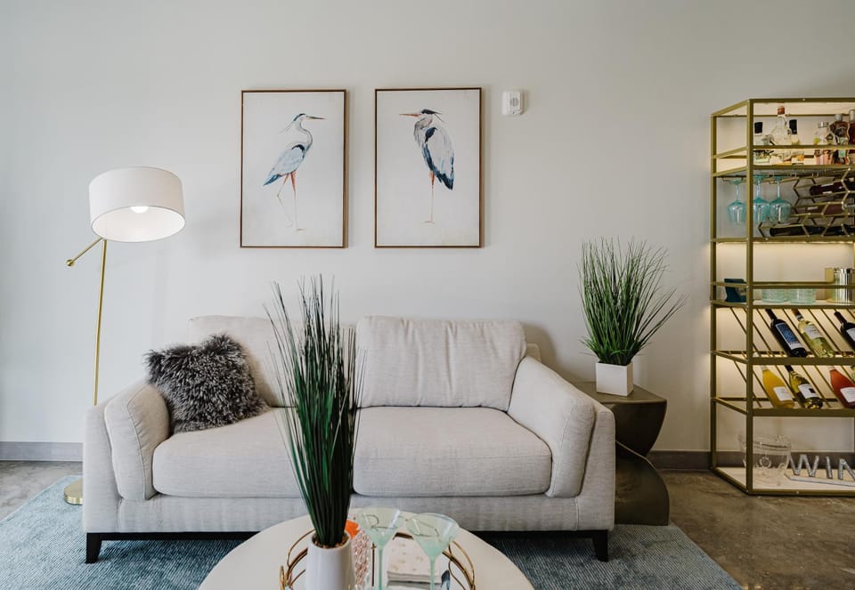 Living room, Seating area