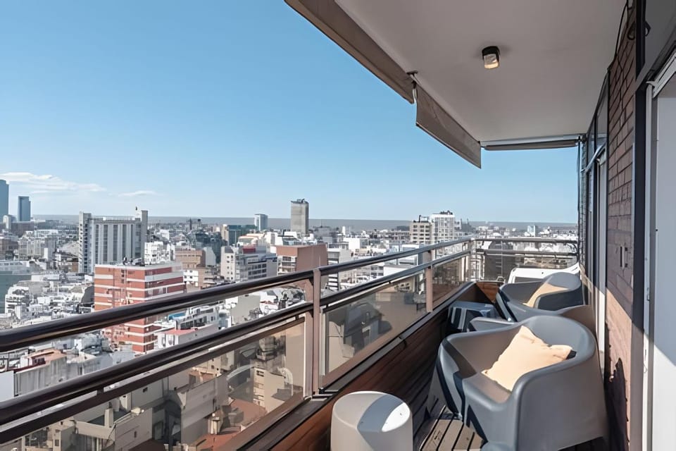 2BR with Spectacular City Views & Sunset Magic! Apartment in Buenos Aires