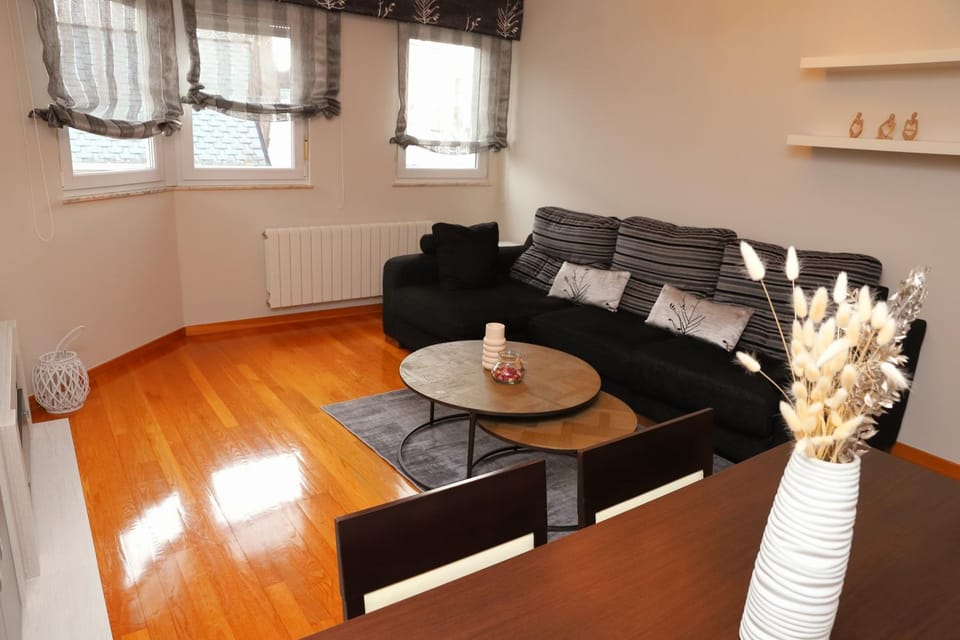 Arel Dúplex Apartment in Lugo