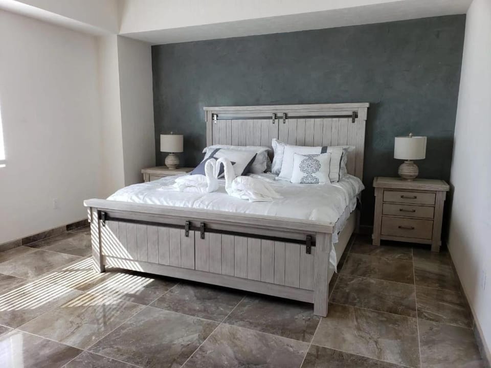 Luxury Penthouse, large furnished balcony, C30709 Apartment in State of Baja California