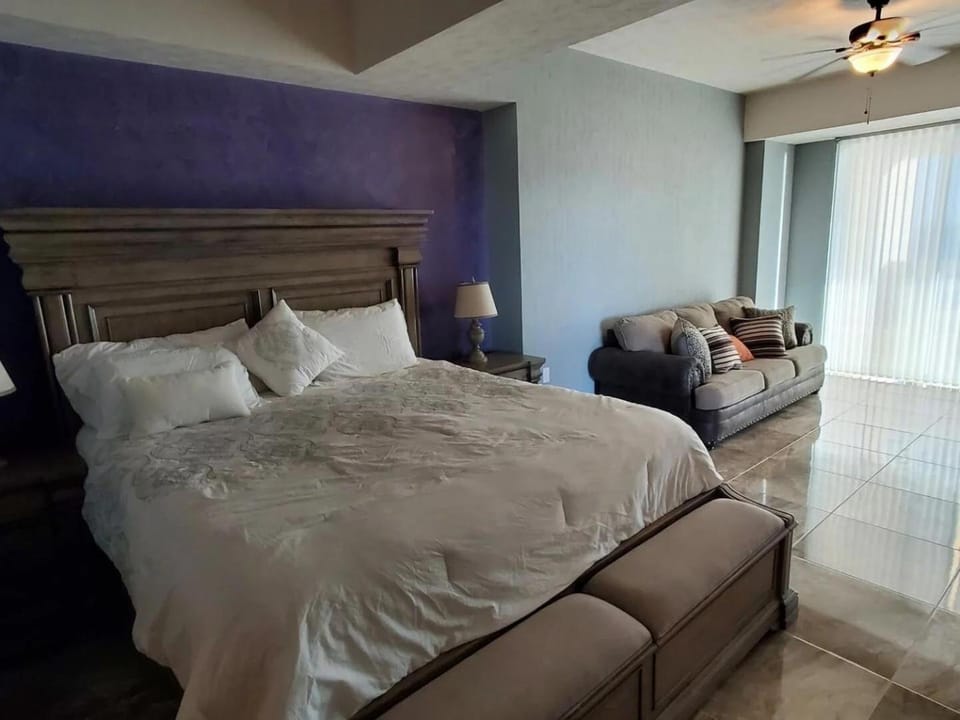 Luxury Penthouse, large furnished balcony, C30709 Apartment in State of Baja California